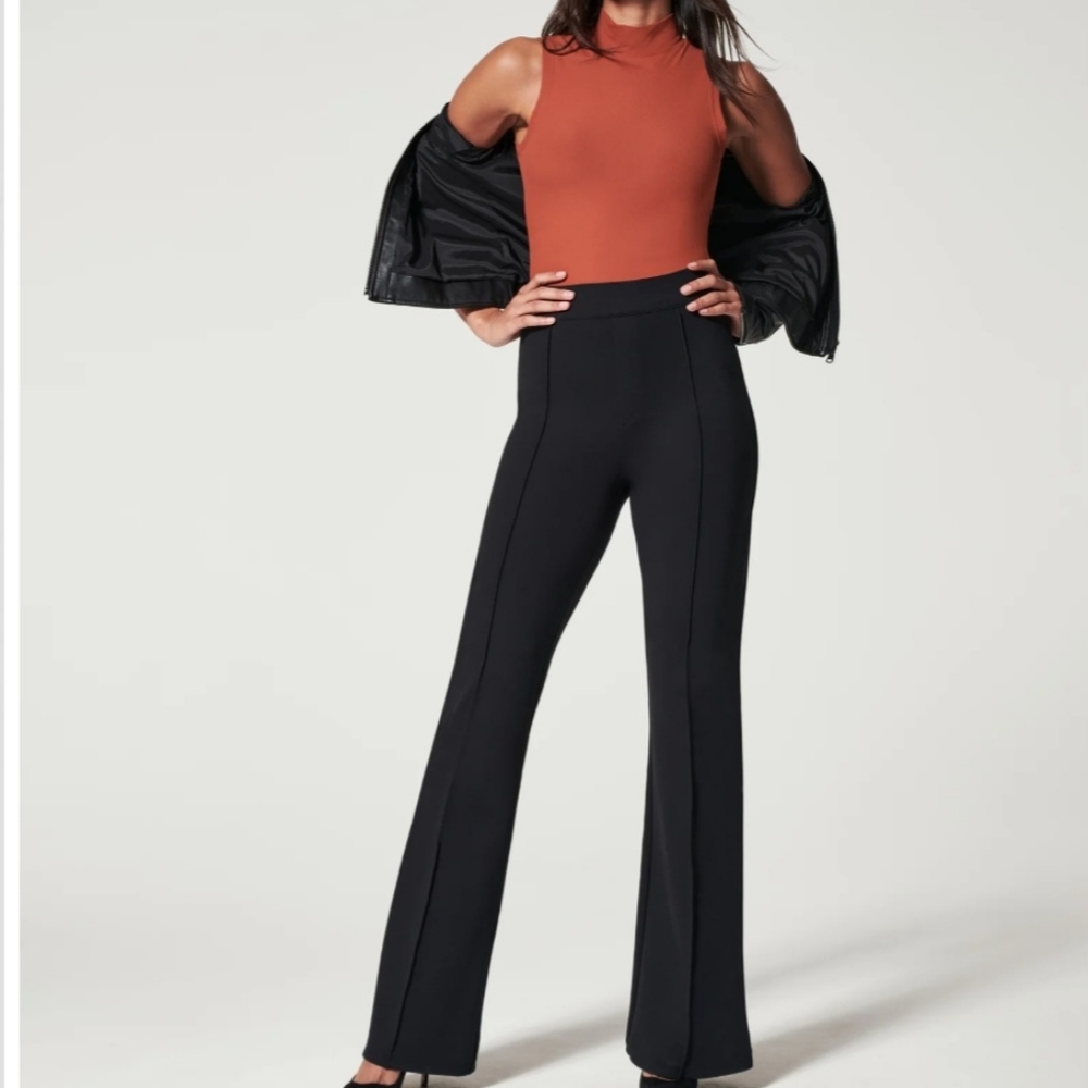 Spanx  pbp hi rise flare/ classic black pants/ NWT